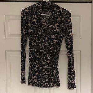 Medium Karen Kane Black and Cream Floral Surplice Blouse